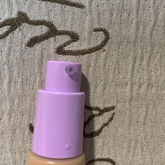 Tarte shape tape cloud - Picture 3 of 5